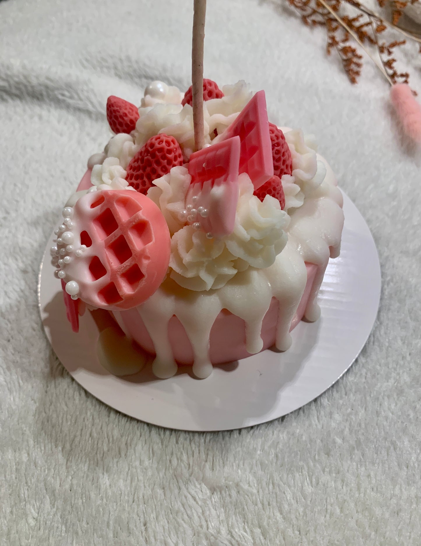 Strawberry Sweetheart Cake