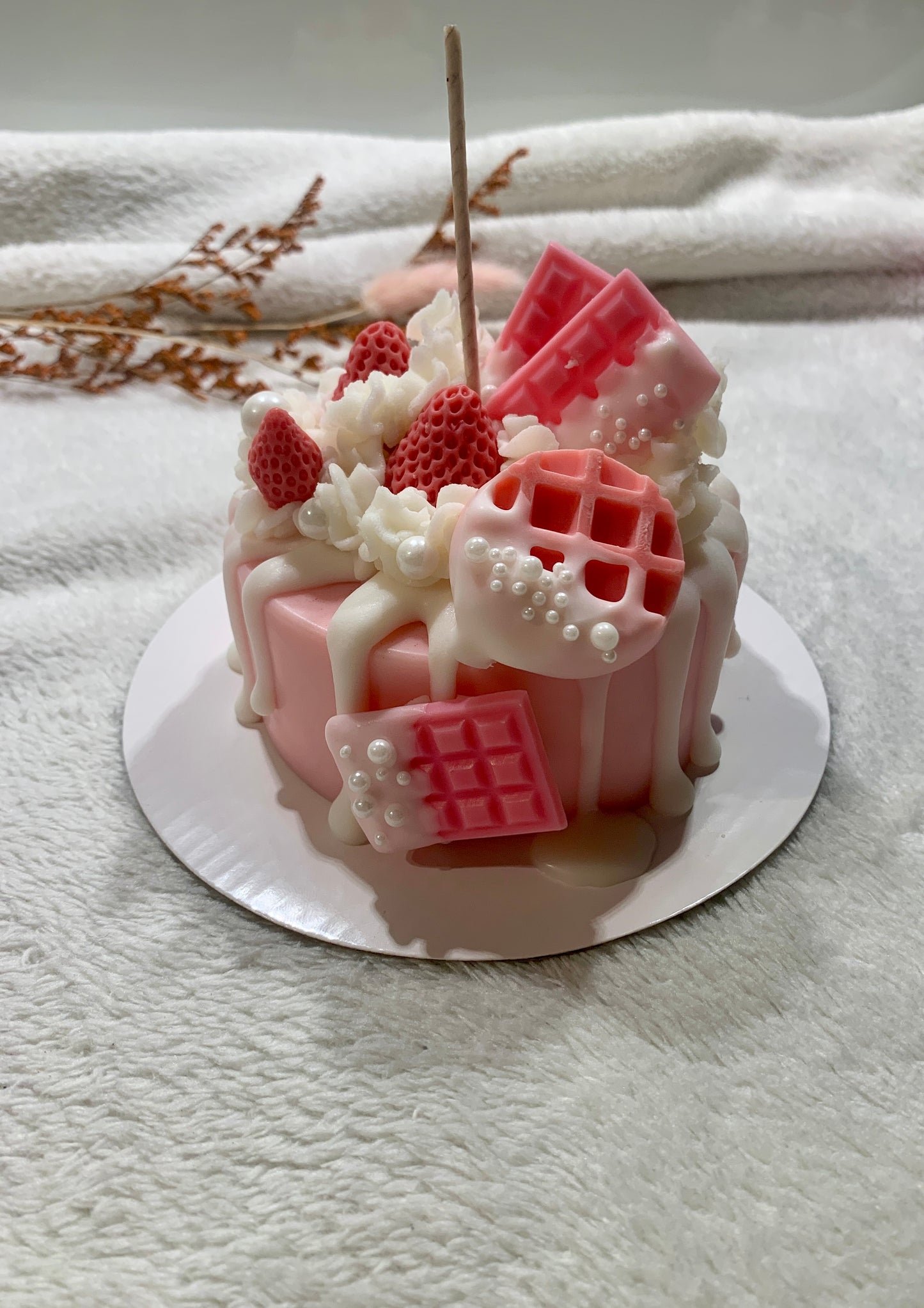 Strawberry Sweetheart Cake